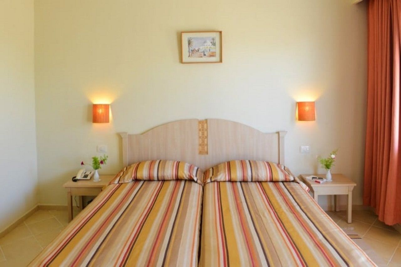 Meninx Hotel トリッファ エクステリア 写真